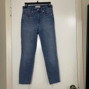 MADEWELL 10in High rise skinny medium wash denim jeans frayed hem size US 26